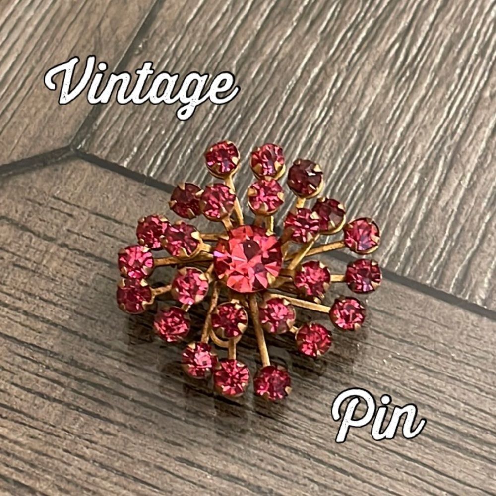 Vintage Prong Set Pink Cluster Rhinestone Pin